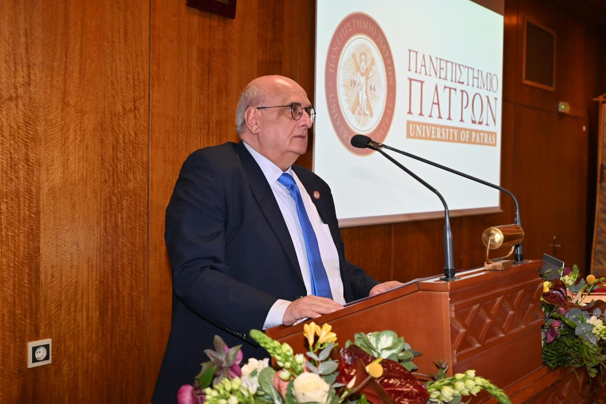 Οι Τρεις Ιεράρχες, η Ημέρα των Γραμμάτων και τα Βραβεία στο Πανεπιστήμιο Πατρών ΦΩΤΟ 29 Οι Τρεις Ιεράρχες, η Ημέρα των Γραμμάτων και τα Βραβεία στο Πανεπιστήμιο Πατρών ΦΩΤΟ