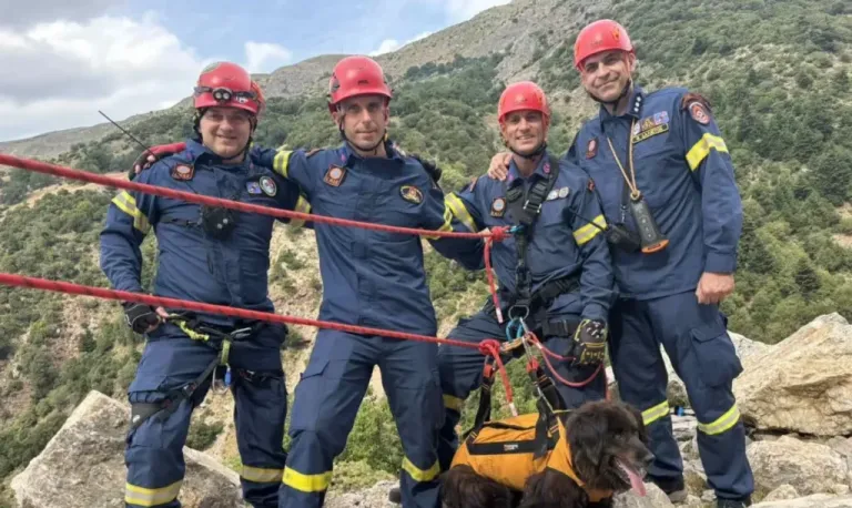Πάτρα: Διάσωση σκυλίτσας, από την 6η ΕΜΑΚ, σε χαράδρα στο Παναχαϊκό όρος ΦΩΤΟ 5 Διάσωσης σκυλίτσας στο Παναχαμάκο