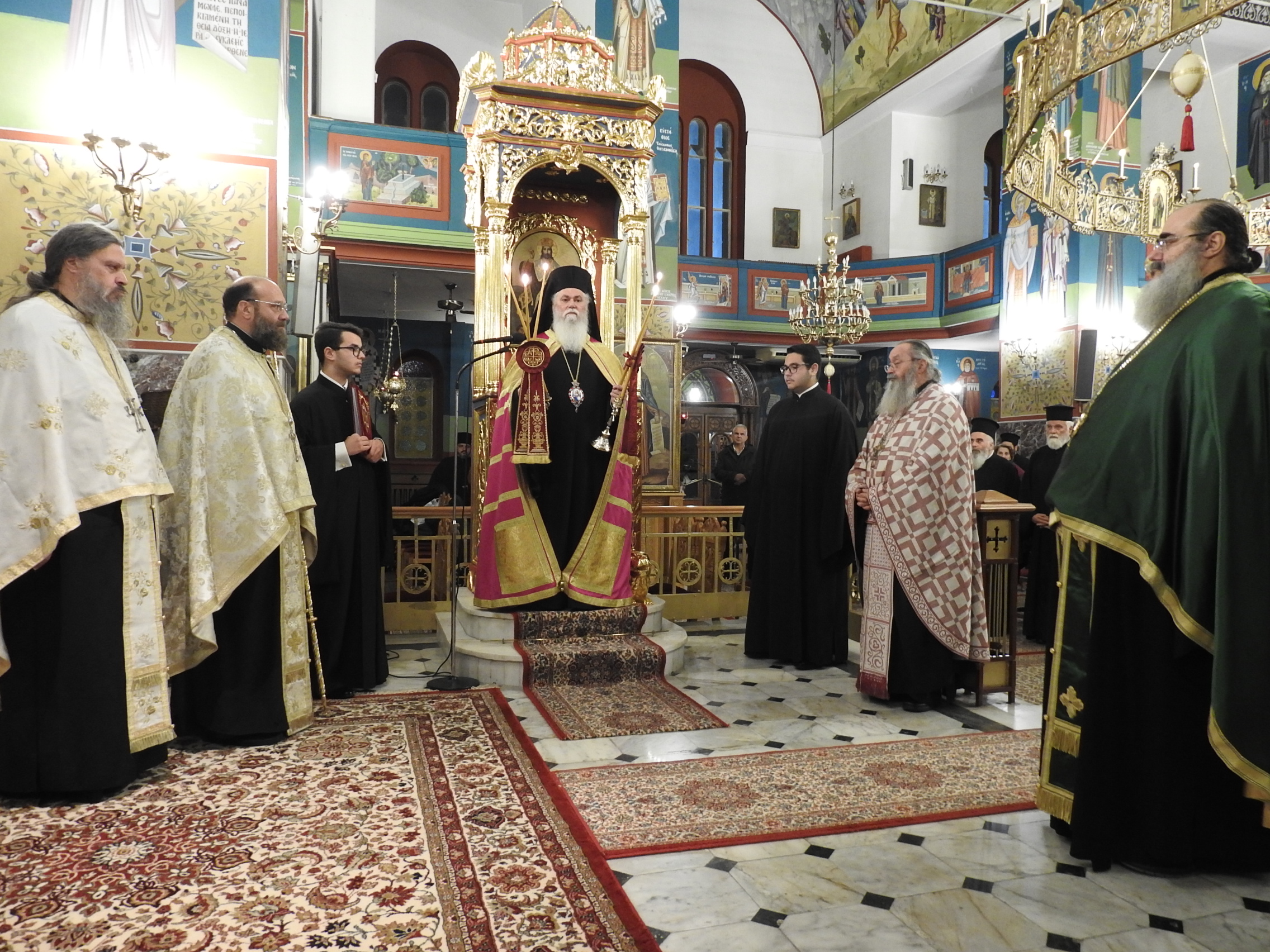 Ο εορτασμός των Τριών Ιεραρχών στο Αίγιο, με Ιερώνυμο ΦΩΤΟ