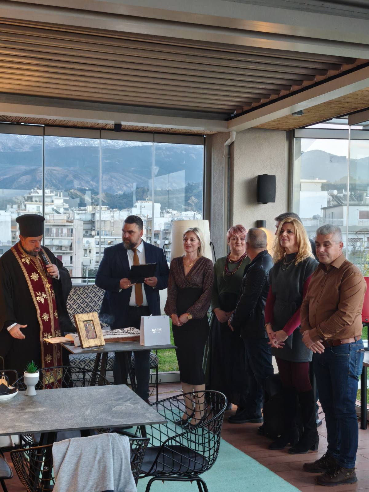 Η βασιλόπιτα των Γονέων για τα παιδιά και την εκπαίδευση στην Αχαΐα ΦΩΤΟ 39 Η βασιλόπιτα των Γονέων για τα παιδιά και την εκπαίδευση στην Αχαΐα ΦΩΤΟ