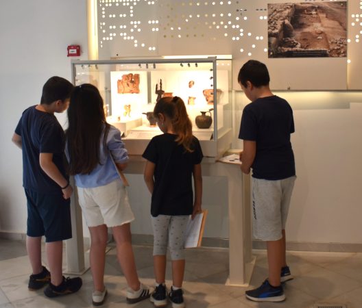 Εκπαιδευτικά προγράμματα για μαθητές στο Μουσείο Αιγίου ΦΩΤΟ