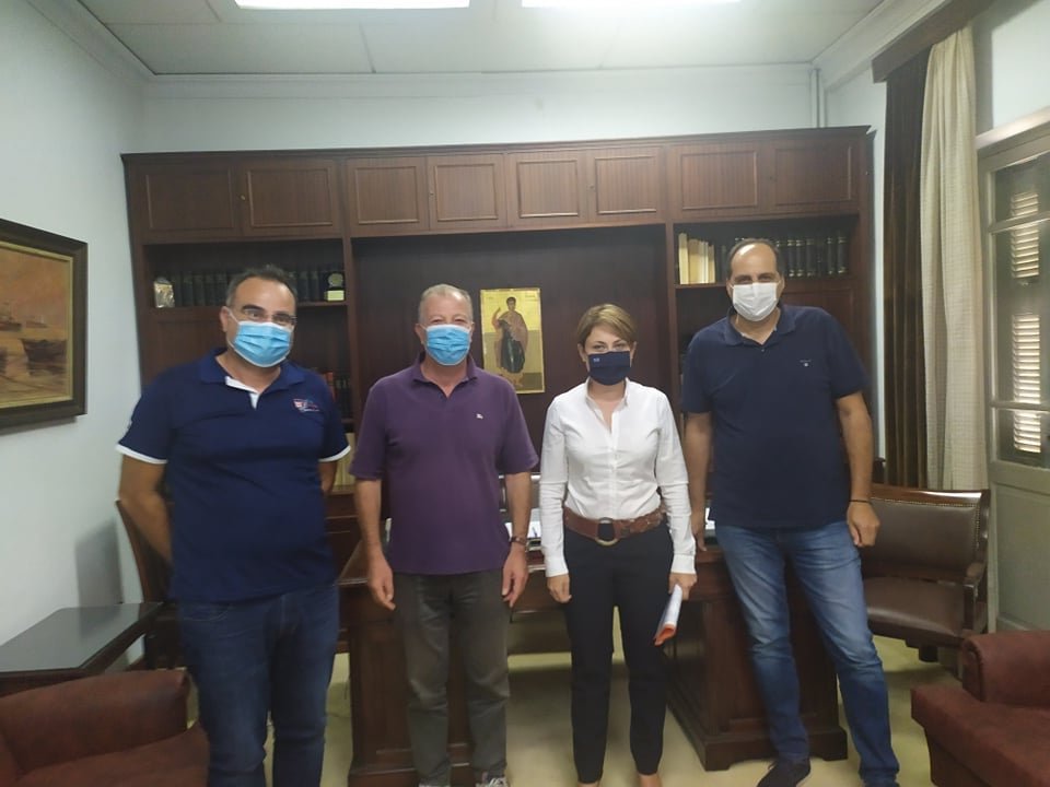 Μόνο φωτογραφίες ο κ. Κατσιγιάννης