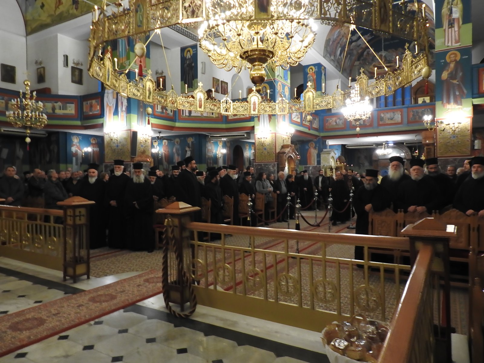 Ο εορτασμός των Τριών Ιεραρχών στο Αίγιο, με Ιερώνυμο ΦΩΤΟ