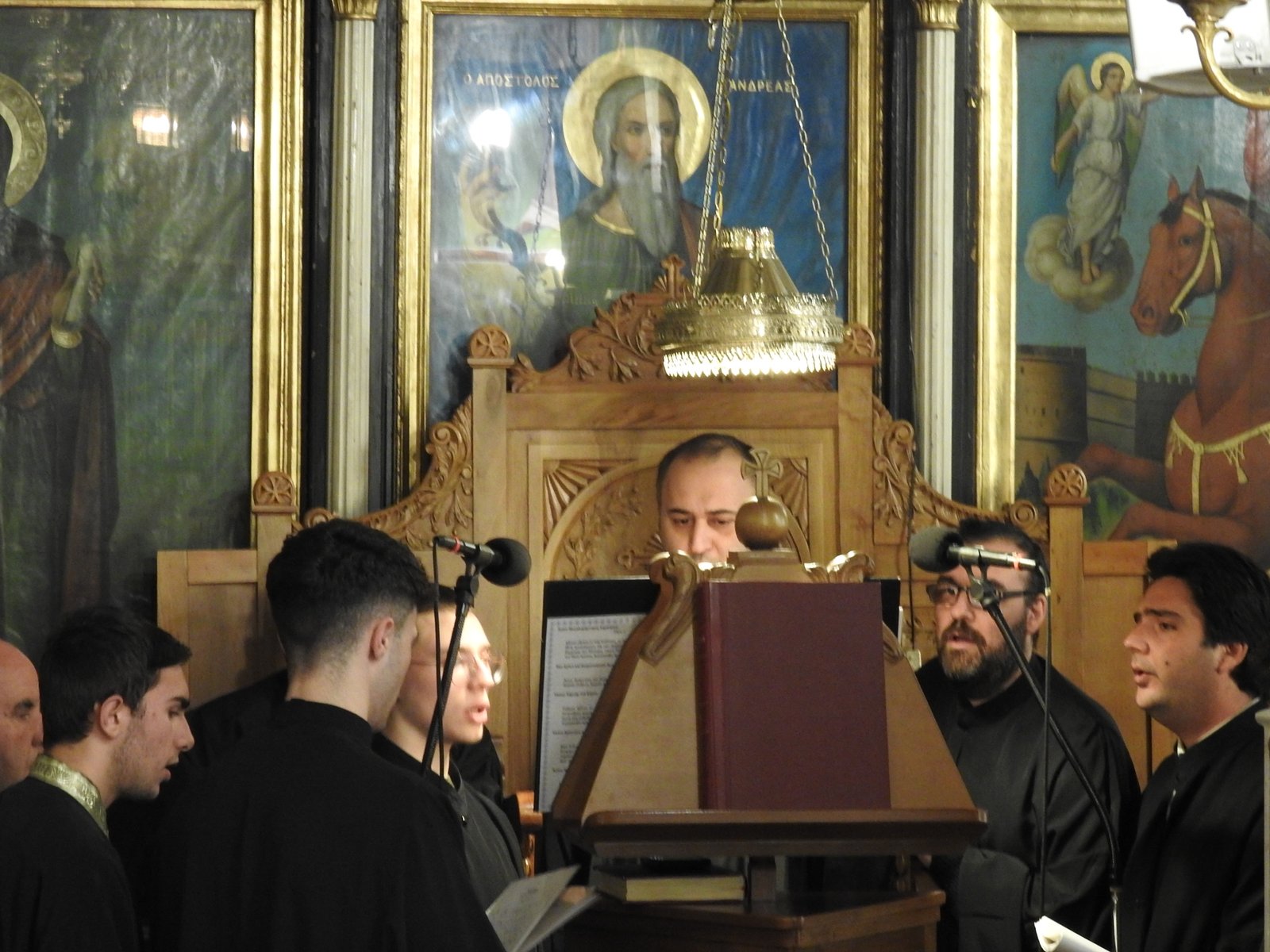 Ο εορτασμός των Τριών Ιεραρχών στο Αίγιο, με Ιερώνυμο ΦΩΤΟ