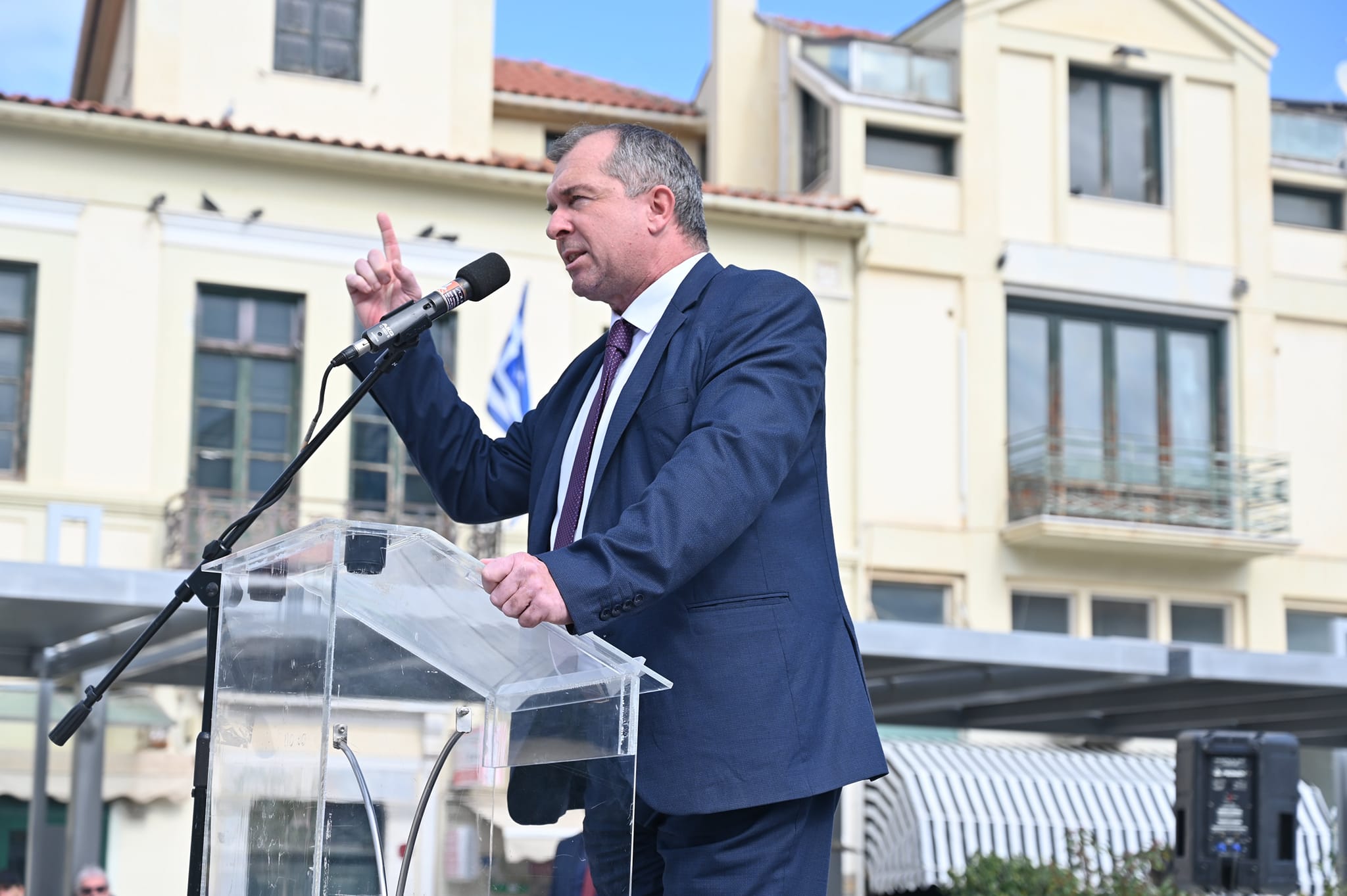 Ο Οδοντωτός δεν είναι ντεκόρ για Instagram και υπουργικές περατζάδες 27 Ο Οδοντωτός δεν είναι ντεκόρ για Instagram και υπουργικές περατζάδες