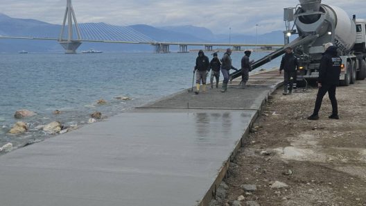 Ρίο: Πώς αλλάζει η Παραλιακή οδός - Τα έργα αποκατάστασης και αντιδιάβρωσης ΦΩΤΟ