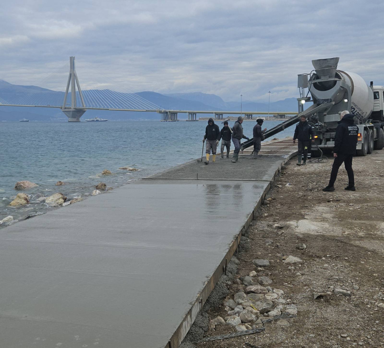 Ρίο: Πώς αλλάζει η Παραλιακή οδός - Τα έργα αποκατάστασης και αντιδιάβρωσης ΦΩΤΟ 31 Ρίο: Πώς αλλάζει η Παραλιακή οδός – Τα έργα αποκατάστασης και αντιδιάβρωσης ΦΩΤΟ
