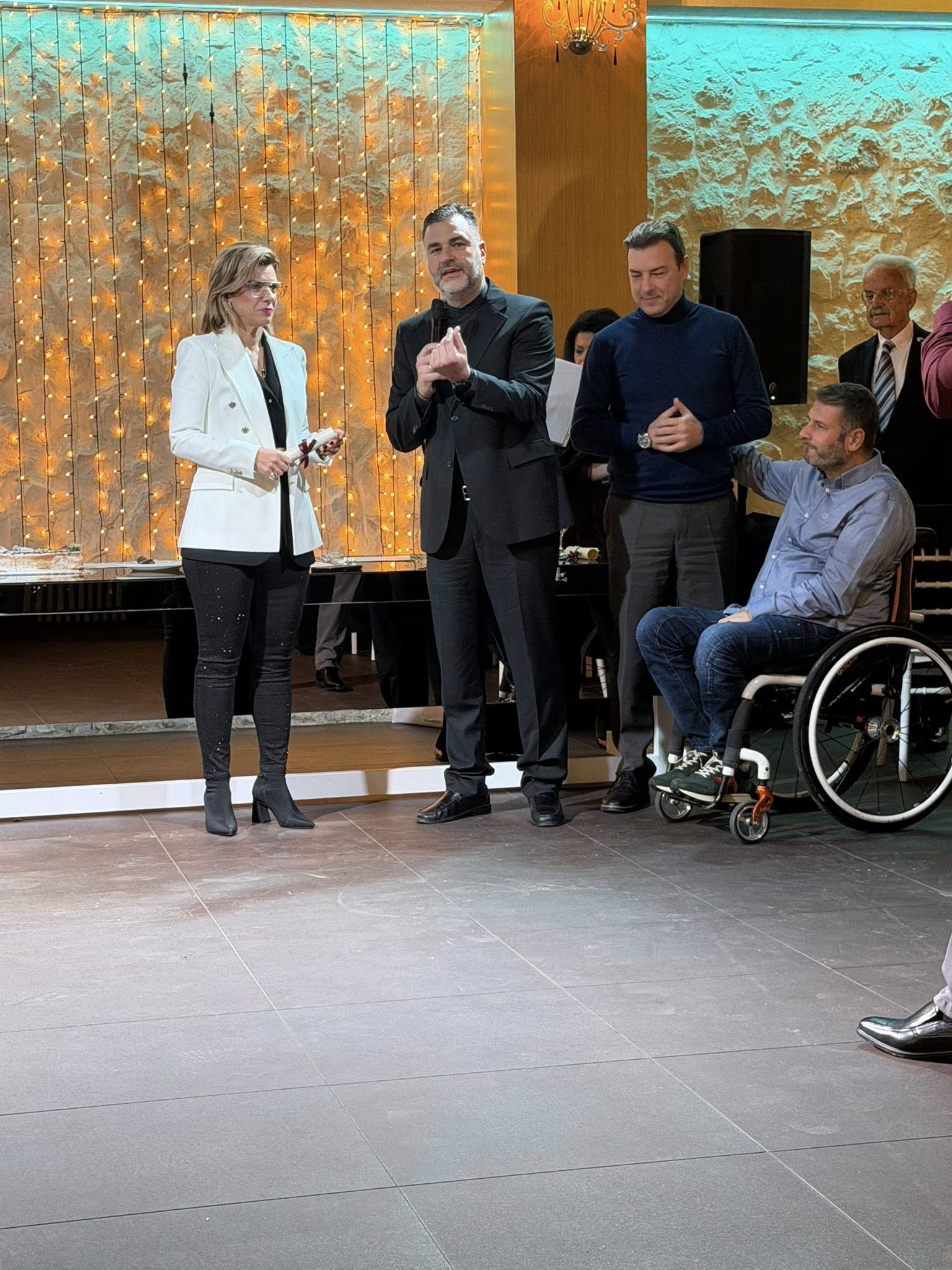 Πάτρα: Το Καραμανδάνειο τίμησε τον Σπύρο Σκιαδαρέση ΦΩΤΟ