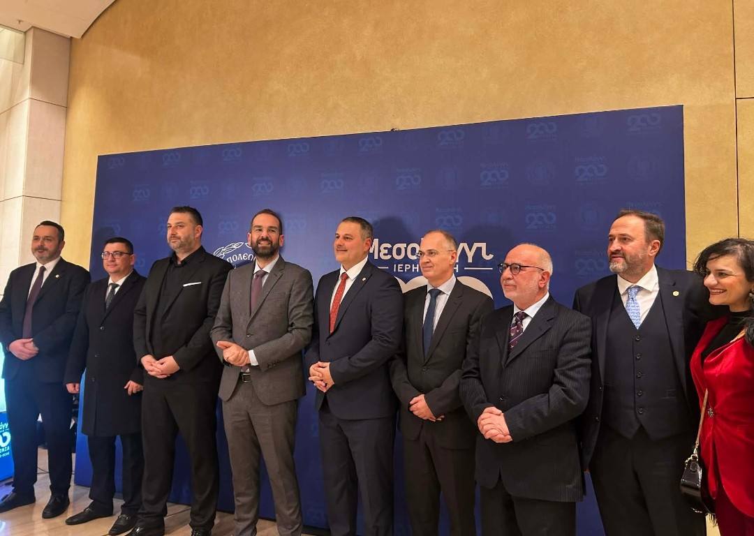 Με την Μενδώνη στο Μέγαρο Μουσικής ο Νεκτάριος Φαρμάκης ΦΩΤΟ 31 Με την Μενδώνη στο Μέγαρο Μουσικής ο Νεκτάριος Φαρμάκης ΦΩΤΟ