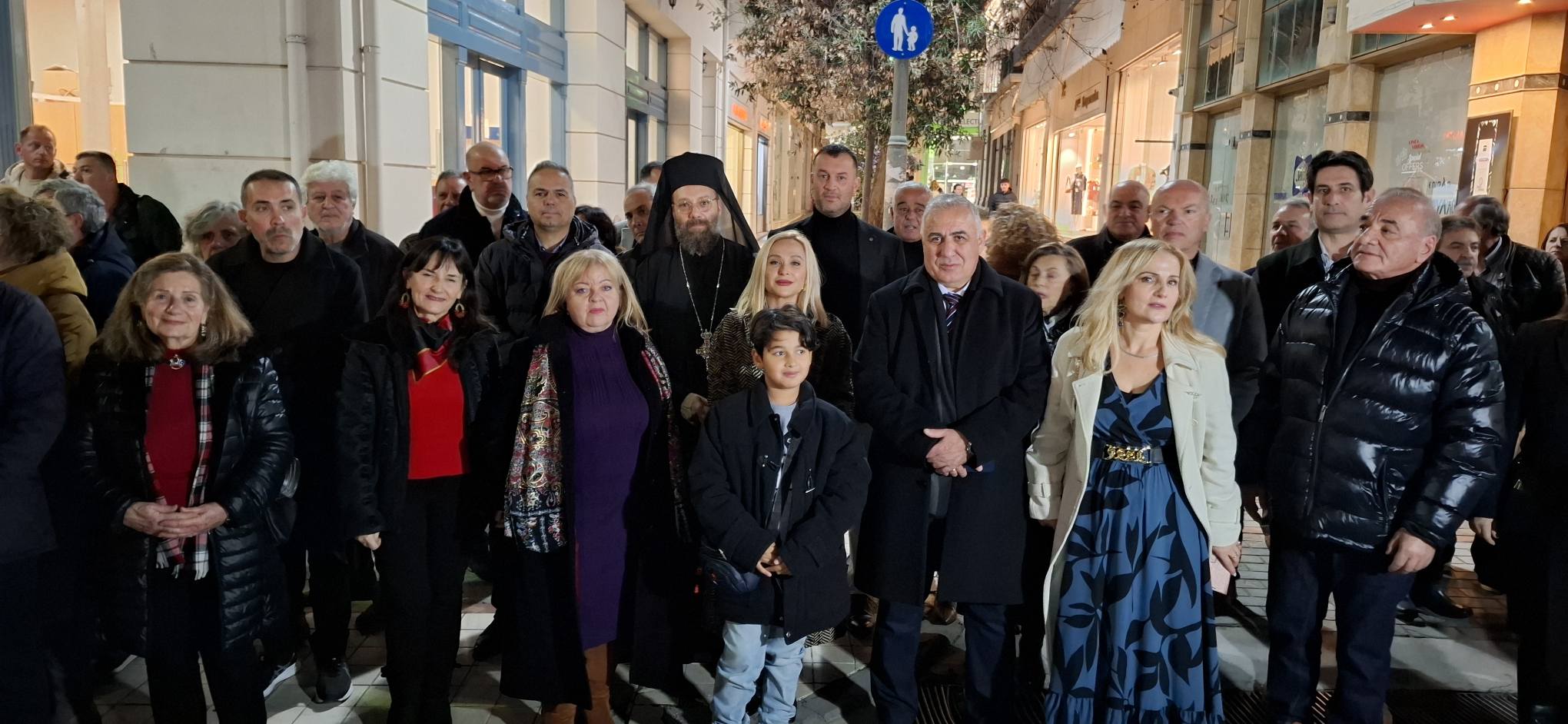 Αίγιο: Με νυχτερινή παρέλαση Αναβιωτών και με Αλογα τιμήθηκε η Μυστική Συνέλευση της Βοστίτσας ΠΛΟΥΣΙΟ ΦΩΤΟΡΕΠΟΡΤΑΖ