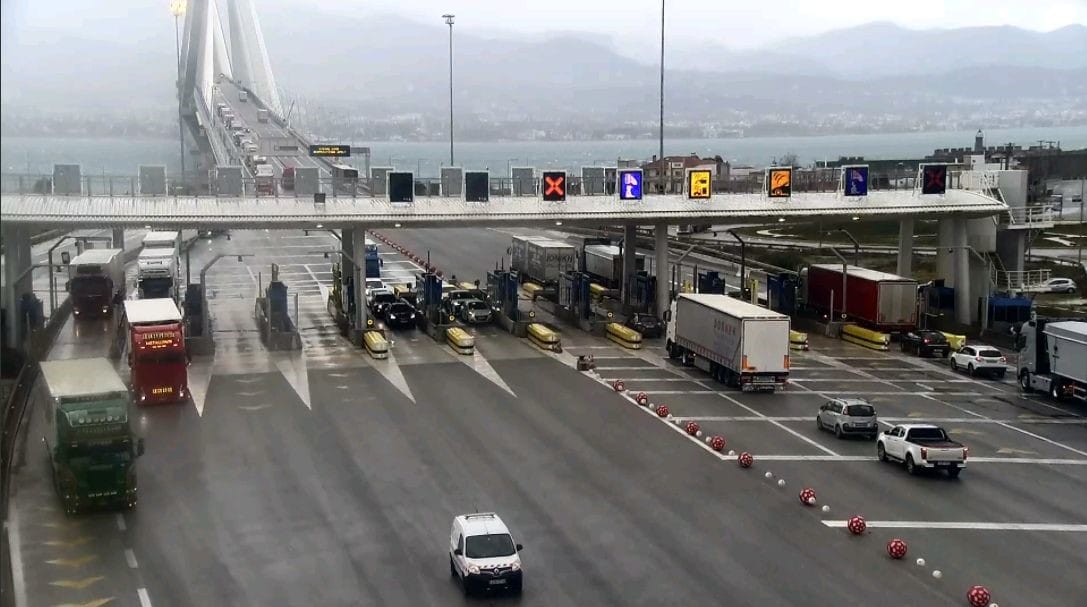 Η Γέφυρα Ρίου–Αντιρρίου διασφάλισε την απρόσκοπτη σύνδεση της Δυτικής Ελλάδας παρά την ακραία κακοκαιρία ΦΩΤΟ 29 Η Γέφυρα Ρίου–Αντιρρίου διασφάλισε την απρόσκοπτη σύνδεση της Δυτικής Ελλάδας παρά την ακραία κακοκαιρία ΦΩΤΟ