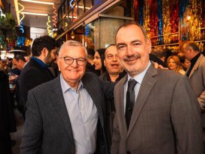 Πάτρα: Τα 11 χρόνια βουλευτικής θητείας μοιράστηκε με κόσμο ο Ανδρέας Κατσανιώτης ΦΩΤΟ 34 Πάτρα: Τα 11 χρόνια βουλευτικής θητείας μοιράστηκε με κόσμο ο Ανδρέας Κατσανιώτης ΦΩΤΟ
