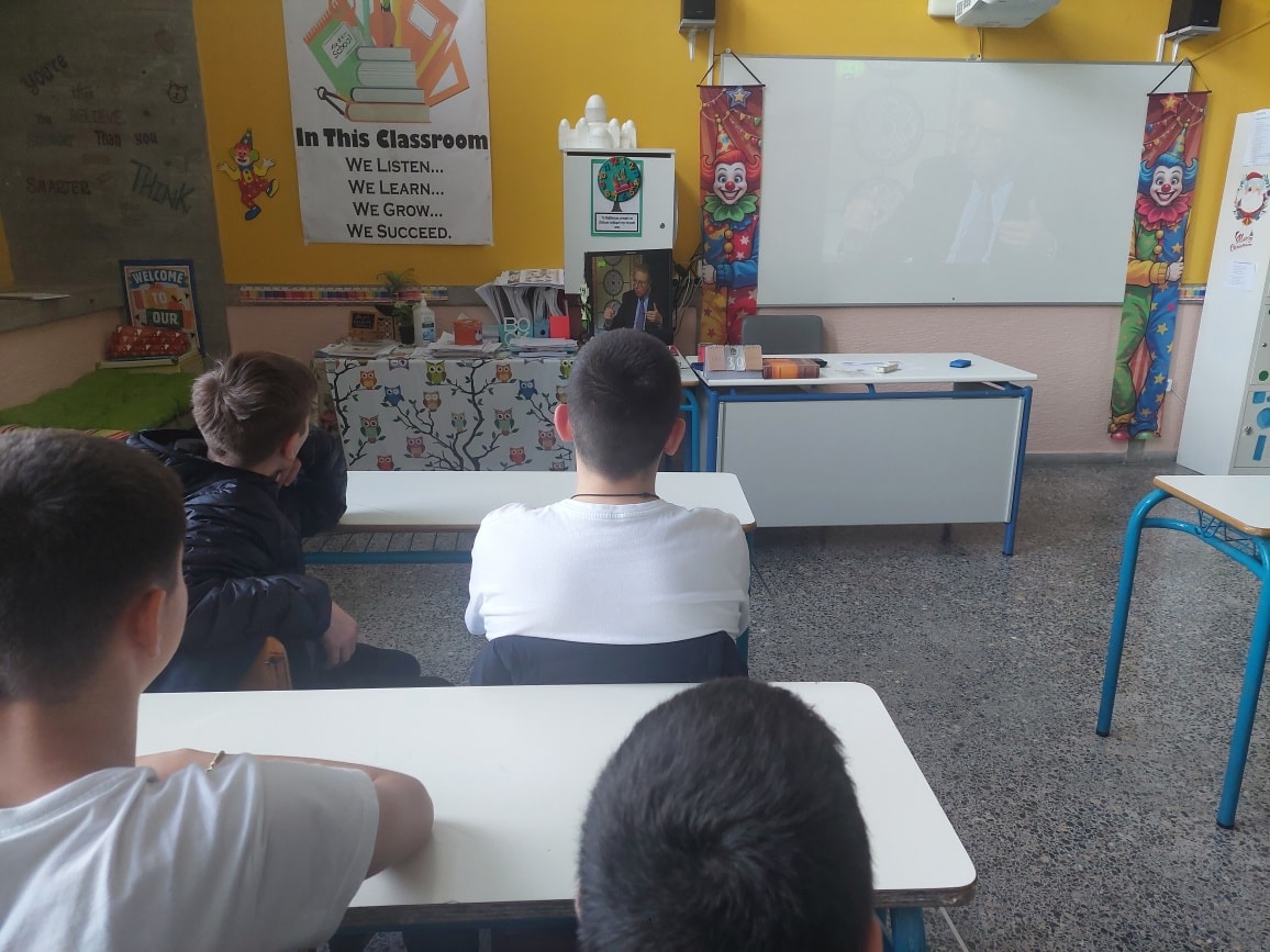 «Αρχονταρίκι» και φωτογραφία για μαθητές στο Αρσάκειο Γυμνάσιο Πάτρας ΦΩΤΟ 29 «Αρχονταρίκι» και φωτογραφία για μαθητές στο Αρσάκειο Γυμνάσιο Πάτρας ΦΩΤΟ
