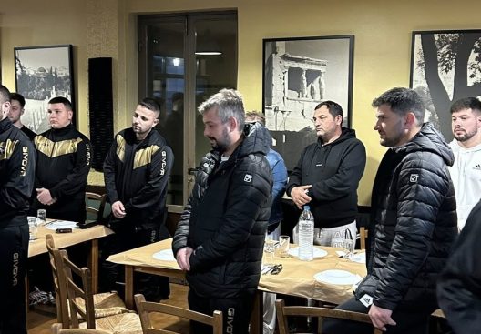 Η Αναγέννηση Σκιαδά με τις ευχές για καλούς αγώνες ΦΩΤΟ 26 Η Αναγέννηση Σκιαδά με τις ευχές για καλούς αγώνες ΦΩΤΟ