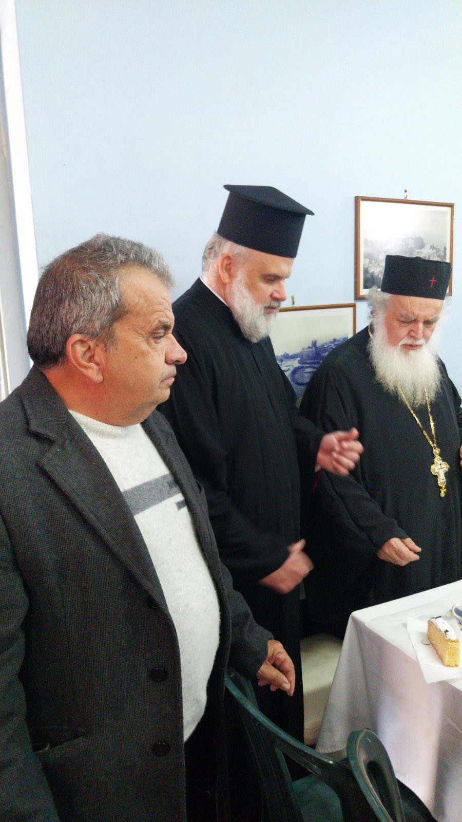 Φώτιση και πρόοδο στους μαθητές από την Ποροβίτσα Ακράτας και τους Τρεις Ιεράρχες ΦΩΤΟ 26 Φώτιση και πρόοδο στους μαθητές από την Ποροβίτσα Ακράτας και τους Τρεις Ιεράρχες ΦΩΤΟ