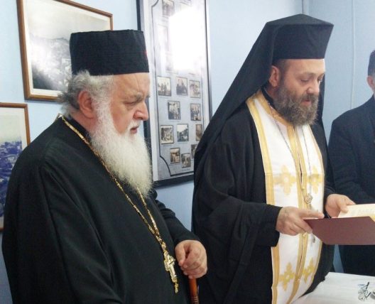 Φώτιση και πρόοδο στους μαθητές από την Ποροβίτσα Ακράτας και τους Τρεις Ιεράρχες ΦΩΤΟ 26 Φώτιση και πρόοδο στους μαθητές από την Ποροβίτσα Ακράτας και τους Τρεις Ιεράρχες ΦΩΤΟ