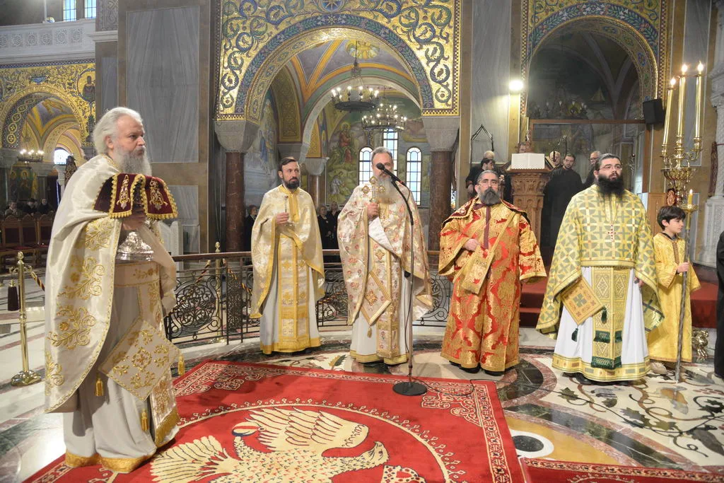 Πάτρα: Η επέτειος επανακομιδὴς του Σταυρού του Αγίου Ανδρέα ΦΩΤΟ 34 Πάτρα: Η επέτειος επανακομιδὴς του Σταυρού του Αγίου Ανδρέα ΦΩΤΟ