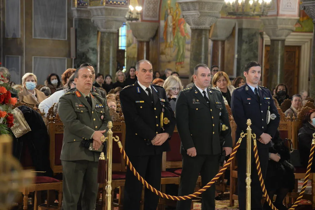Πάτρα: Η επέτειος επανακομιδὴς του Σταυρού του Αγίου Ανδρέα ΦΩΤΟ 35 Πάτρα: Η επέτειος επανακομιδὴς του Σταυρού του Αγίου Ανδρέα ΦΩΤΟ