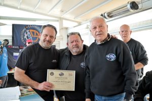 Γέμισε με μοτοσικλετιστές της ΑΧΛΕΜΟ ο Φάρος της Πάτρας ΦΩΤΟ