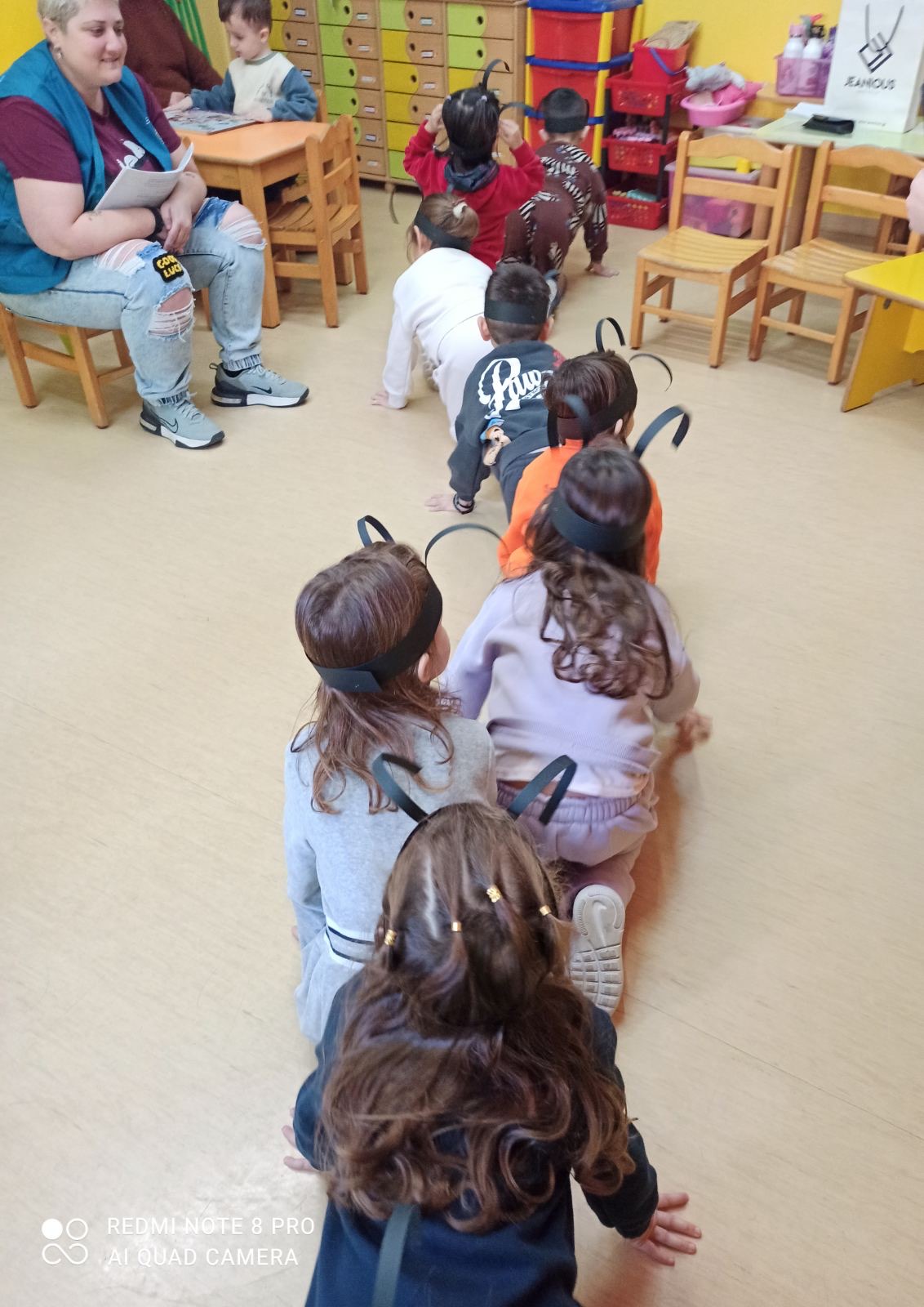 Συλλογή και διανομή τροφίμων από το Κοινωνικό Παντοπωλείο Αιγιάλειας ΦΩΤΟ