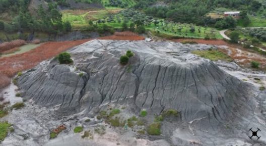 Παυλόκαστρο: Αναζητούν «κρυμμένο θησαυρό», με άγνωστους φυσικούς σχηματισμούς ΒΙΝΤΕΟ