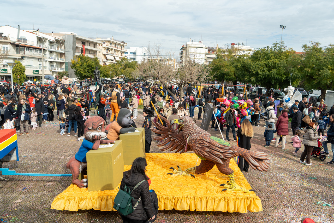 Πάτρα: «Πλημμύρισε» από παιδιά η 2η Καρναβαλούπολη ΝΕΕΣ ΦΩΤΟ