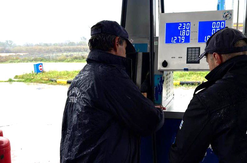 Στη φυλακή μέλη του κυκλώματος με τις πειραγμένες αντλίες 20 βενζινάδικων