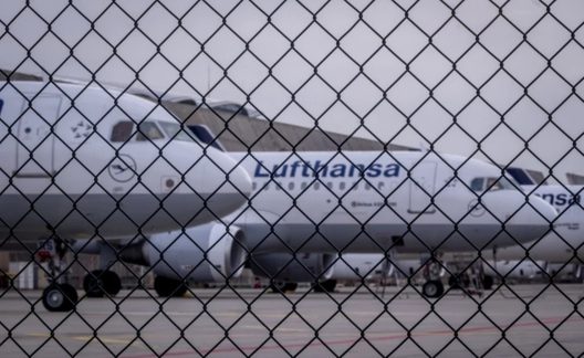 Μέση Ανατολή: Μαζικές ακυρώσεις πτήσεων από την Ευρώπη