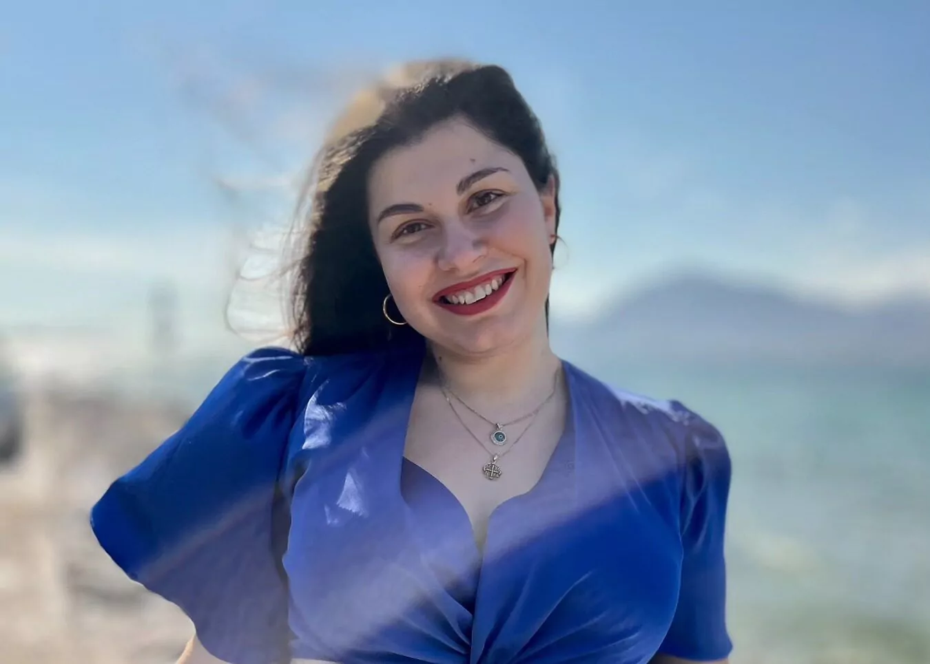 Ποιοι είμαστε