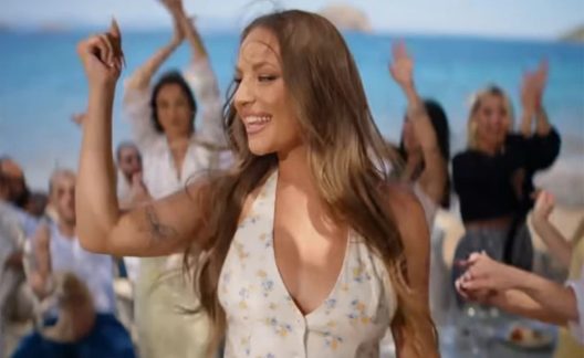 Μάθημα σε δημοτικό σχολείο το σουξέ της Ανδρομάχης ΒΙΝΤΕΟ