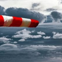 Καιρός: Ποιες μέρες θα έχουμε μπόρες και ισχυρούς βοριάδες