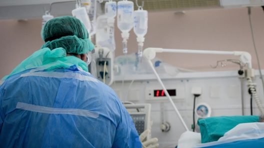 Εγκαυματίας από έκρηξη φιάλης οξυγόνου, νοσηλεύεται στην Πάτρα