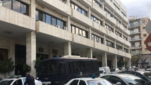 Αστυνομικοί Αχαΐας: «Αφοπλισμένη» η ΕΛΑΣ, ποια η σημερινή εικόνα σε ένστολους και υπηρεσίες