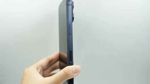 Κουμπί κάμερας iPhone: Πώς ενεργοποιούνται οι κρυφές λειτουργίες του