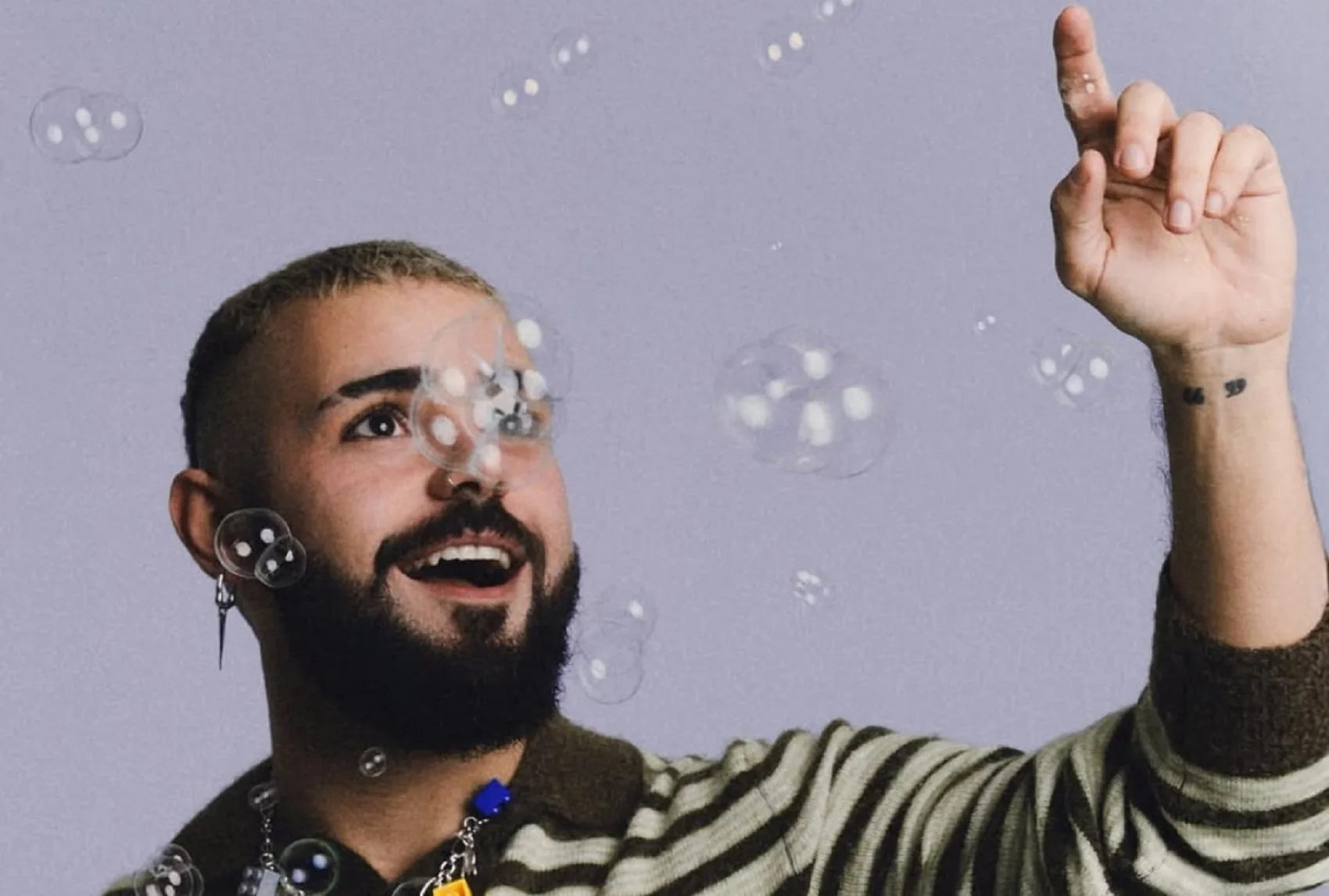 EurovisionGR: Βλέπουν ακόμα και νίκη με τον Akyla και το τραγούδι «Ferto» ΒΙΝΤΕΟ