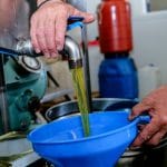 Φλώρινα: Άνδρας συνελήφθη για πώληση ελαιόλαδου αμφιβόλου ποιότητας