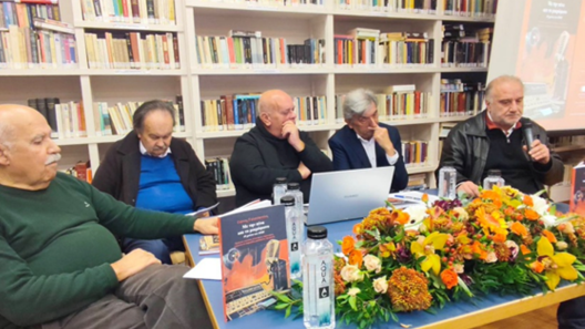 ΕΣΗΕΠΗΝ: Παρουσιάστηκε το βιβλίο του Γιάννη Γαλανόπουλου ΦΩΤΟ