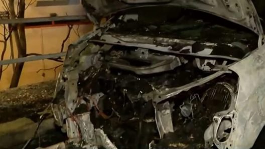 Πάτρα: Παρανάλωμα αυτοκίνητο, τι εξετάζει η Πυροσβεστική