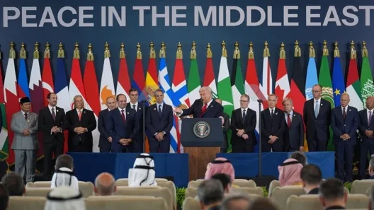 Στο «Συμβούλιο Ειρήνης» για τη Γάζα, Ελλάδα και Κύπρος