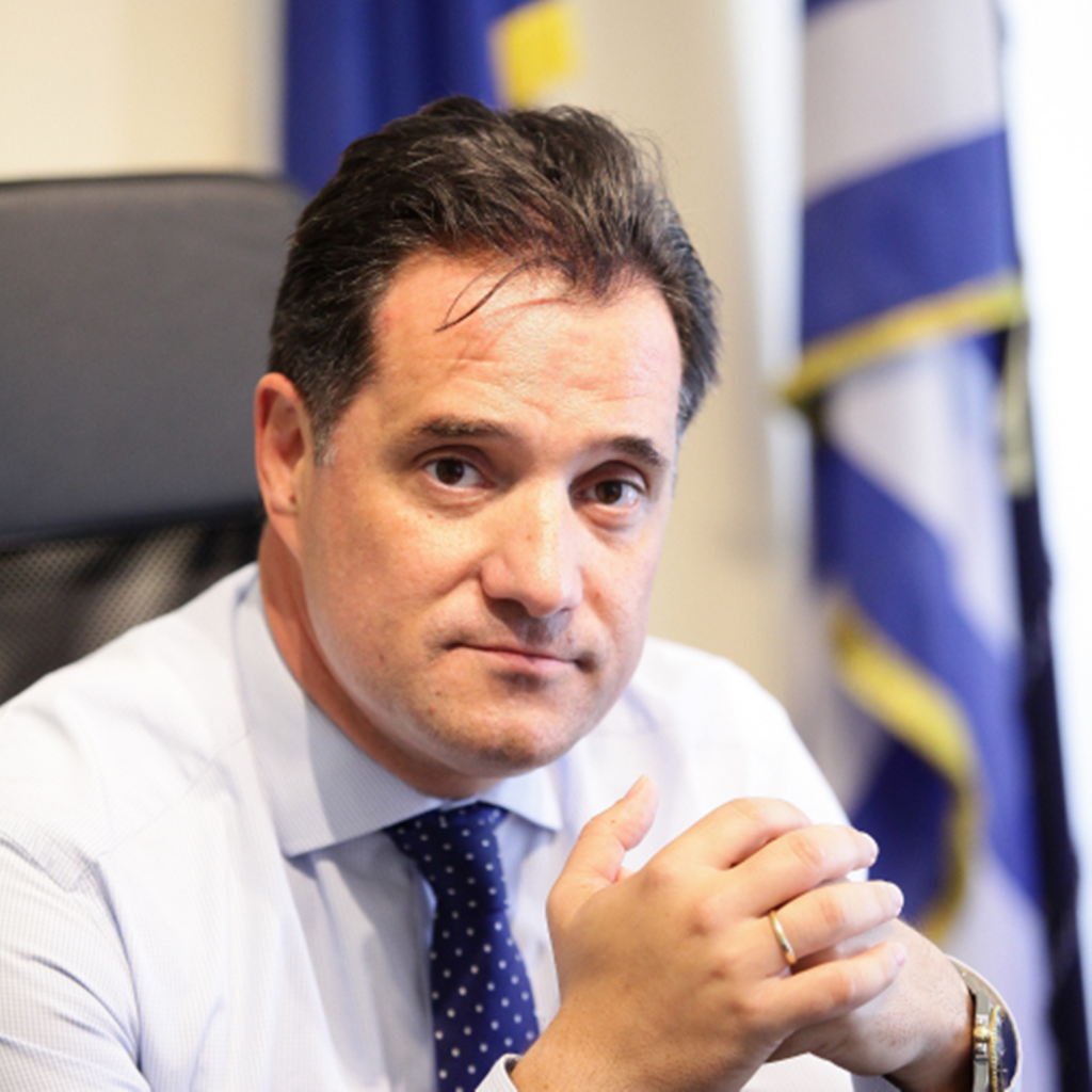 Γρίπη: Ο Γεωργιάδης δεν αποκλείει την επαναφορά της χρήση μάσκας