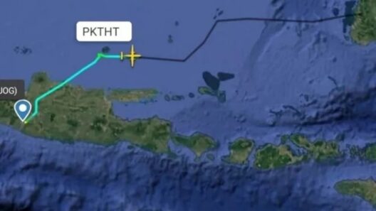 Αγνοείται αεροσκάφος στην Ινδονήσια, χάθηκε από τα ραντάρ