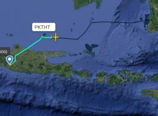 Αγνοείται αεροσκάφος στην Ινδονήσια, χάθηκε από τα ραντάρ