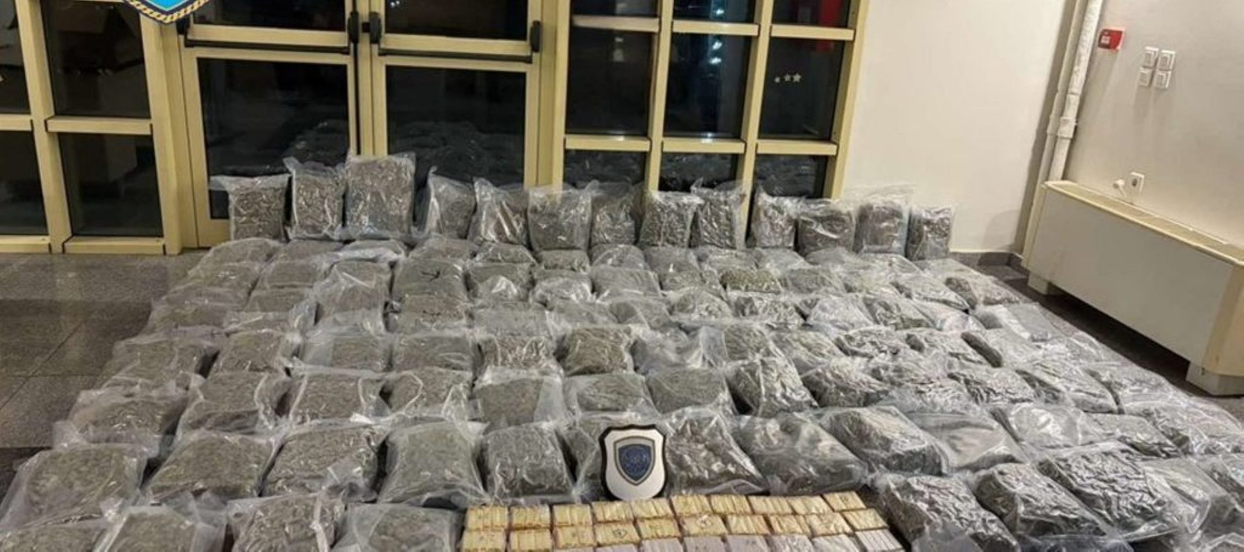 Στον Κορυδαλλο ο Πατρινός έμπορος για κάνναβη 900.000 ευρώ, τι είπε στην απολογία του ΦΩΤΟ 28 Στον Κορυδαλλο ο Πατρινός έμπορος για κάνναβη 900.000 ευρώ, τι είπε στην απολογία του ΦΩΤΟ