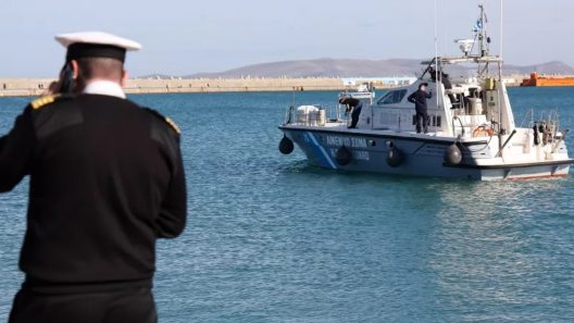 Κρήτη: Σε εξέλιξη νέα επιχείρηση διάσωσης 100 μεταναστών