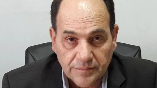 Αποχώρηση με αιχμές Μπουλμπασάκου από το ΠΑΣΟΚ