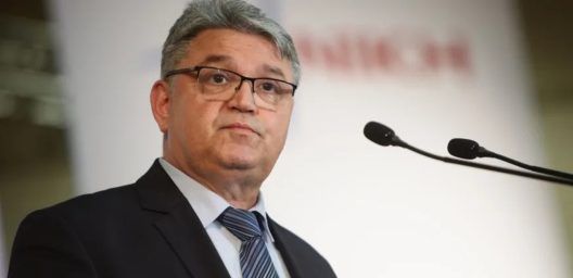 «Ισόβια κάθειρξη στους διακινητές, φυλάκιση και απέλαση στους παράνομους»