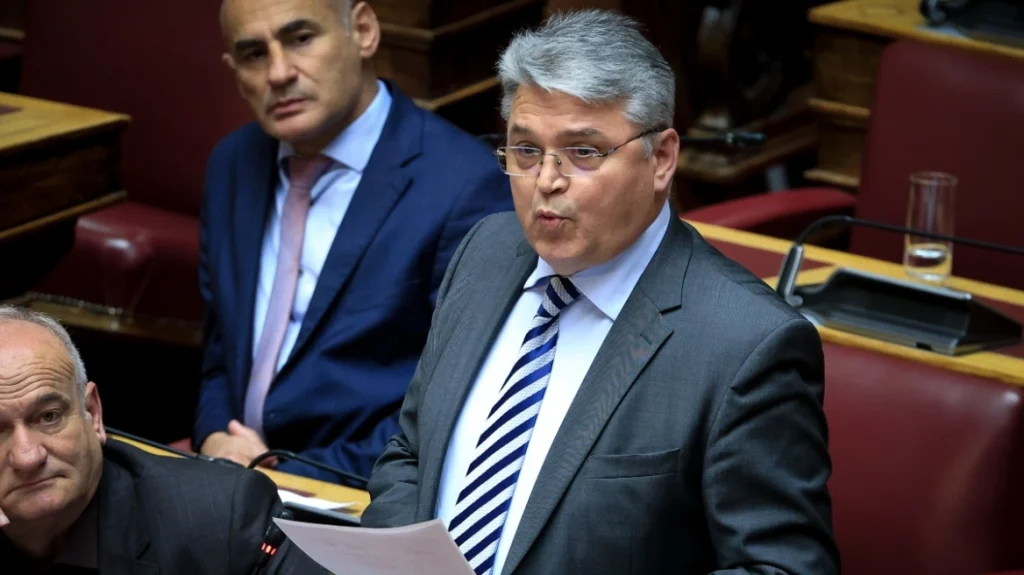 NIKH: Η Ελλάδα φτωχοποιείται