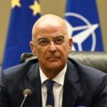 Αγρίνιο: Αστραπιαία επίσκεψη Δένδια στο στρατιωτικό αεροδρόμιο