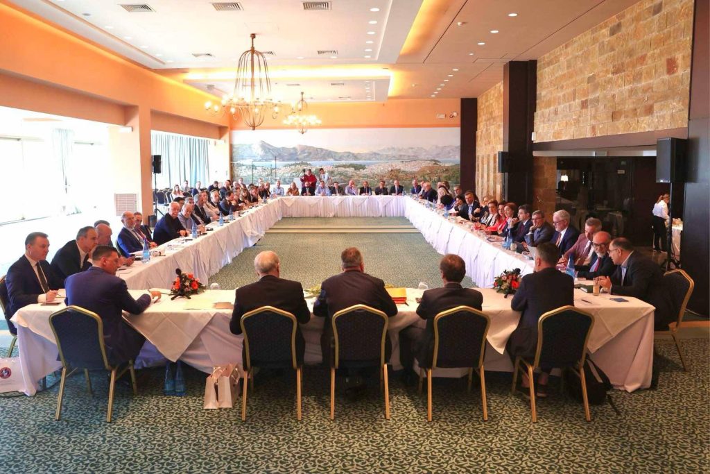 Επίθεση των Δικηγόρων στην Κυβέρνηση για τη διάταξη συνεπιμέλειας τέκνων