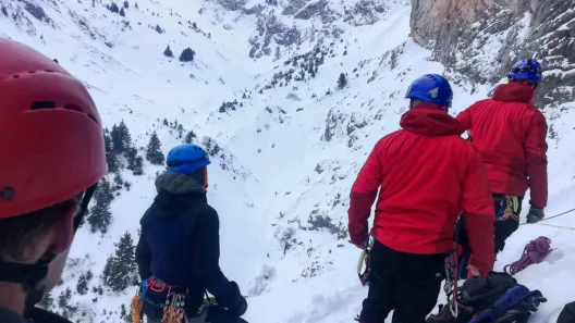 Tαΰγετος: Δυνάμεις από την Πάτρα, στην επιχείρηση απεγκλωβισμού ορειβατών, οι τέσσερις τραυματίες